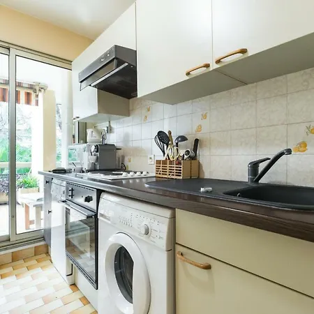 Apartment Centragence - Bosquet - With Spacious Terrace Nice